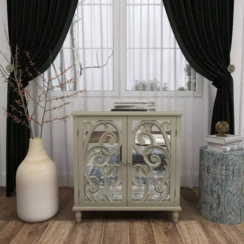 Mobiletto in legno a specchio e a fantasia Glam – Beige con dettagli dorati