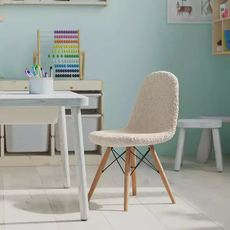 Poltroncina per bambini con inserti in pelliccia sintetica per camera da letto, ingresso e soggiorno