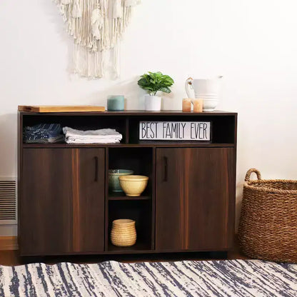 Mobile Buffet per Interni con Ripiani Aperti e Ante Chiuse – 123 cm